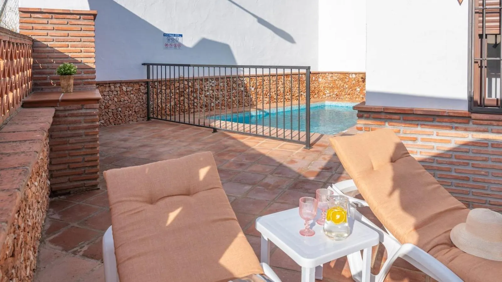 Casa Rural La Miel Nerja By Ruralidays 0*,