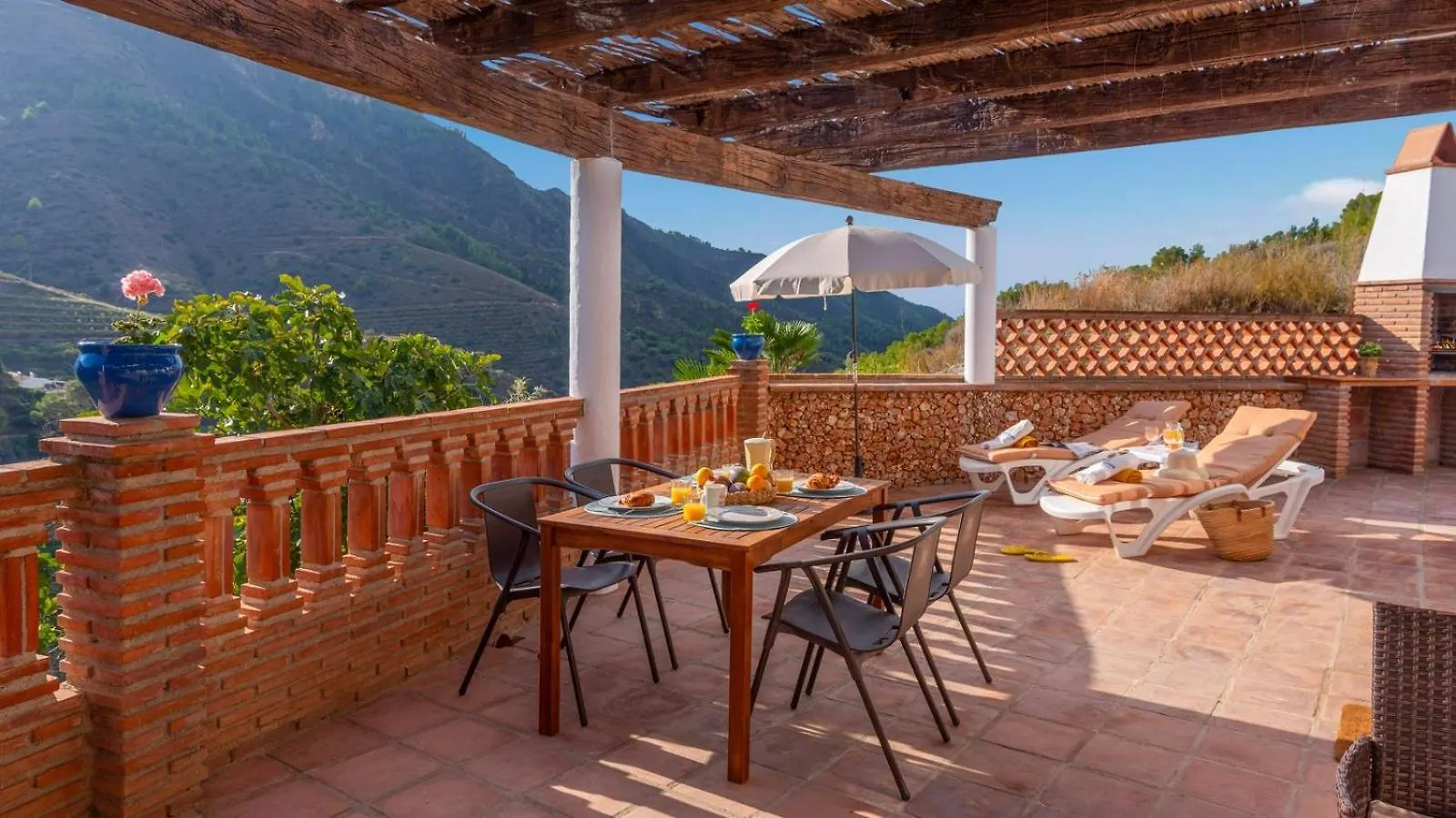 Casa Rural La Miel Nerja By Ruralidays Holiday home