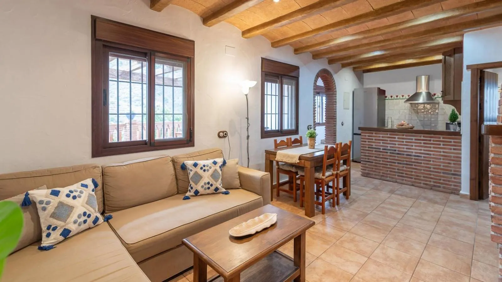Casa Rural La Miel Nerja By Ruralidays Vakantiehuis